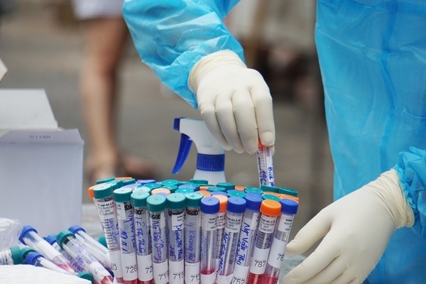 Thủ tướng khen CDC, Sở Y tế TP Đà Nẵng có thành tích phòng, chống Covid-19