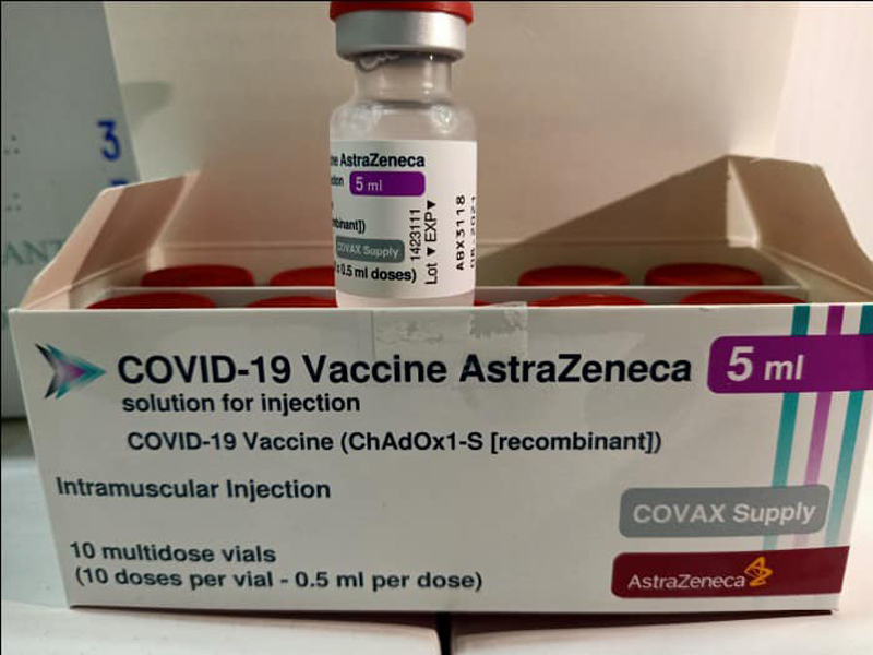 Hình ảnh lô vắc xin Covid-19 thứ hai của Covax về tới Việt Nam