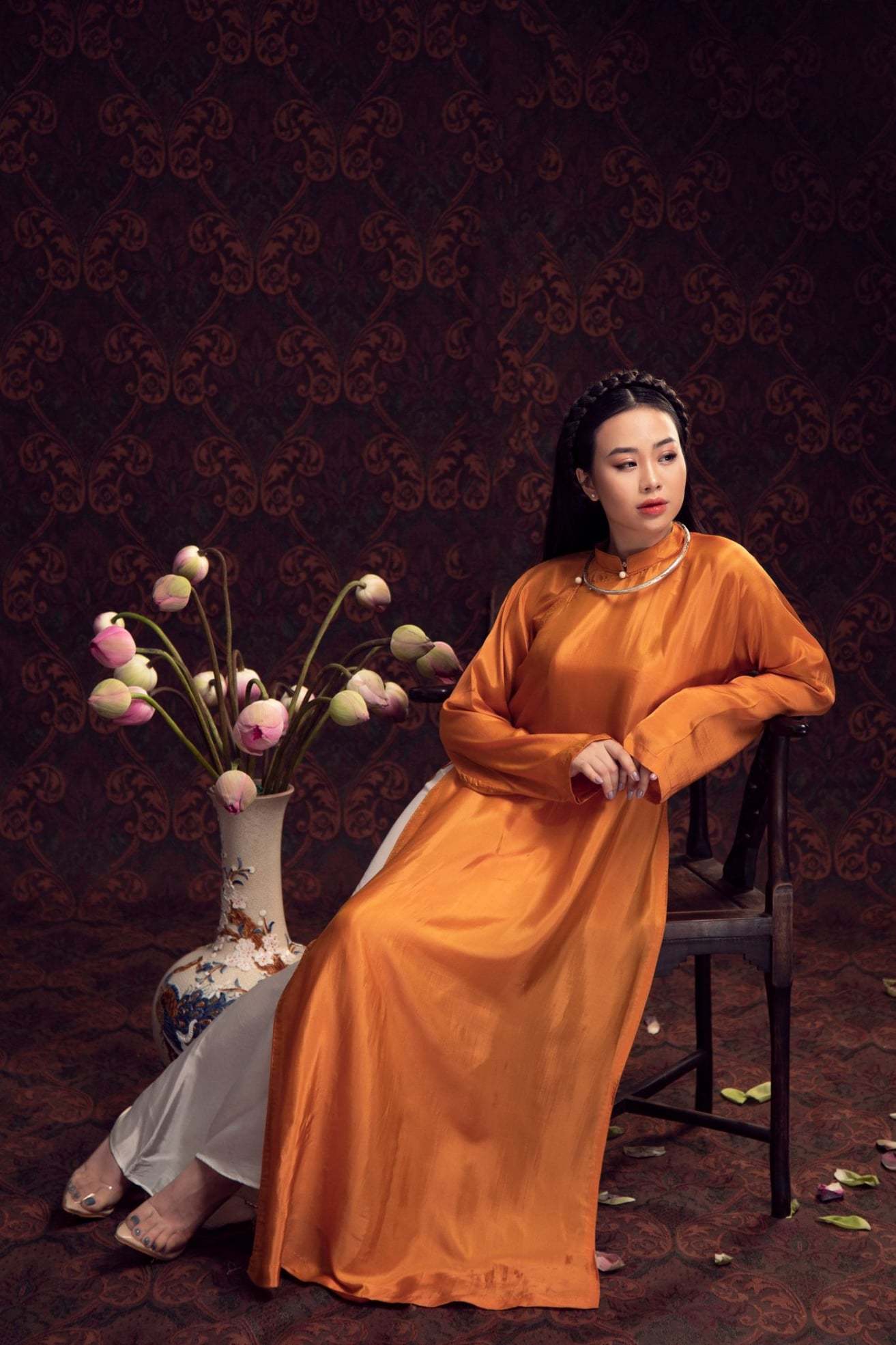 'Nàng thơ' Dương Huệ ra mắt album với loạt tình khúc 'Yêu'