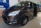 Ford Tourneo ngưng bán tại Việt Nam, đại lý xả hàng siêu rẻ