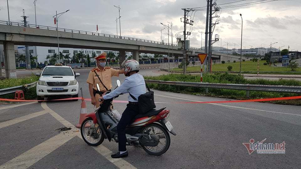 Nữ y tá ‘vòi’ 12 triệu mới cho người mắc Covid-19 đi điều trị: Công an vào cuộc