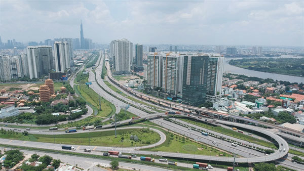 HCM City aims to finish major traffic projects this year