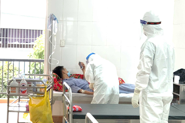 Bắc Ninh có gần 300 ca Covid-19, Bộ Y tế điều Bạch Mai hỗ trợ khẩn