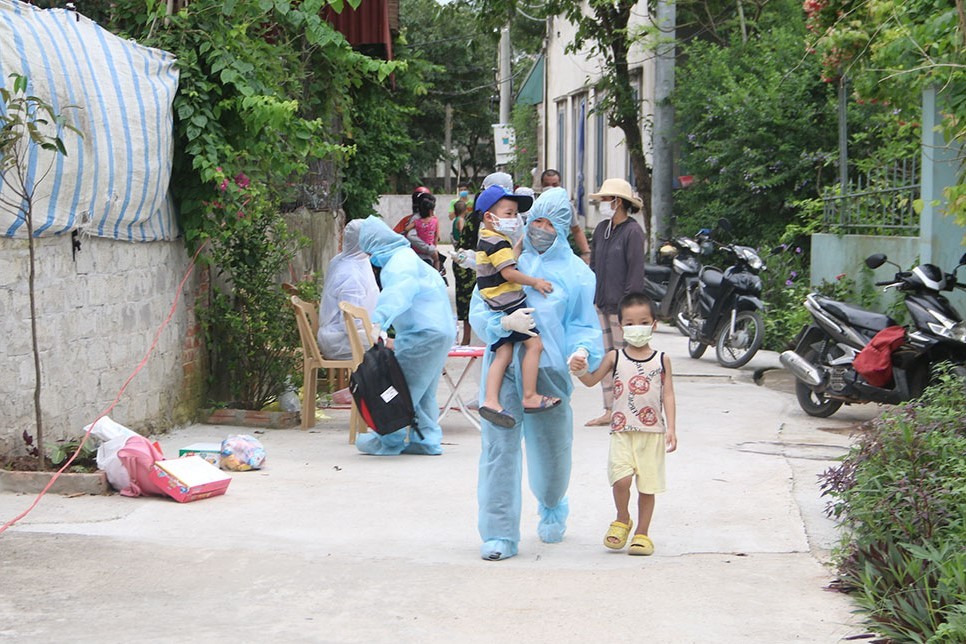 24 trẻ mầm non 3 tuổi phải cách ly tập trung