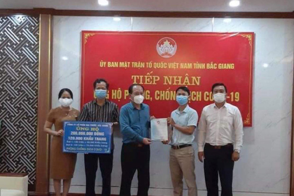 Đại Phước Group ủng hộ tiền mặt, khẩu trang hỗ trợ Bắc Giang chống dịch