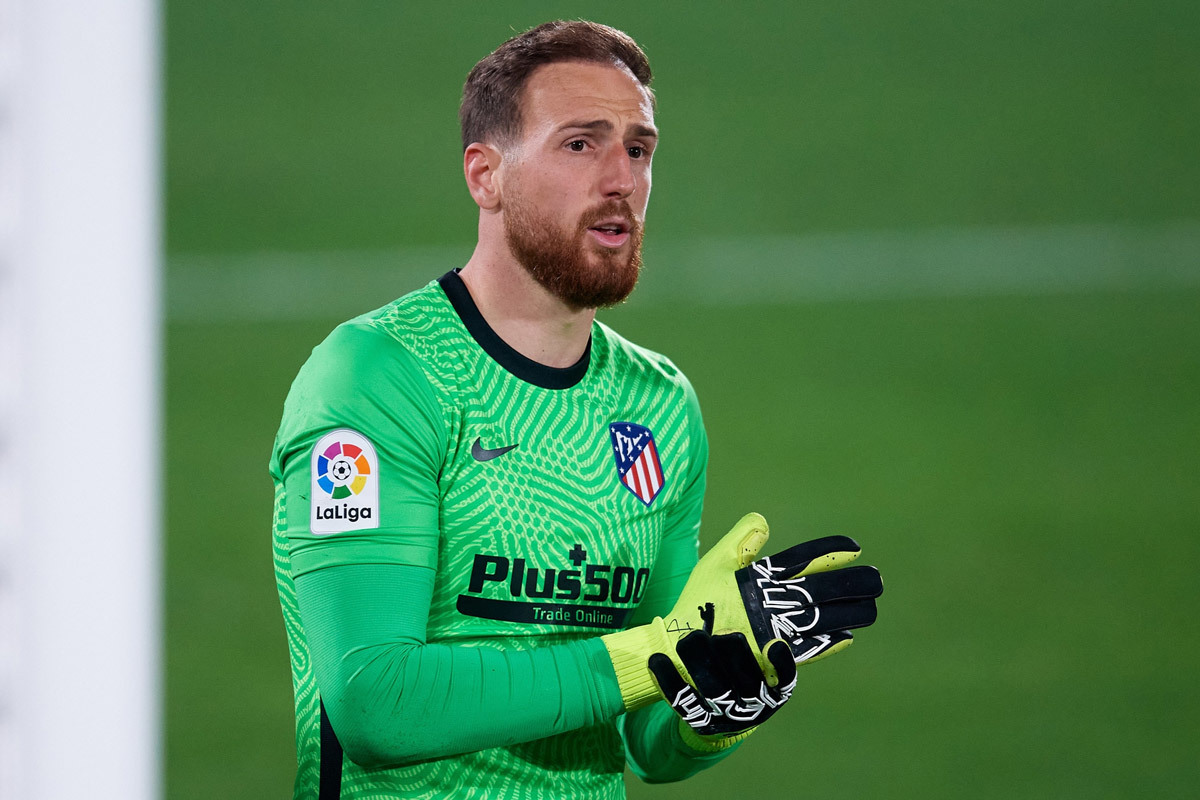 Oblak muốn về MU, Barca mua Morata