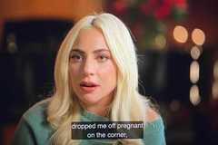 Lady Gaga nức nở: 19 tuổi, tôi từng mang thai do bị cưỡng hiếp