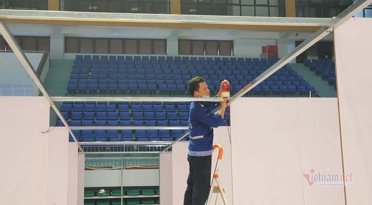 Bắc Giang kích hoạt bệnh viện dã chiến, dồn sức dập dịch tại 'điểm nóng' Việt Yên