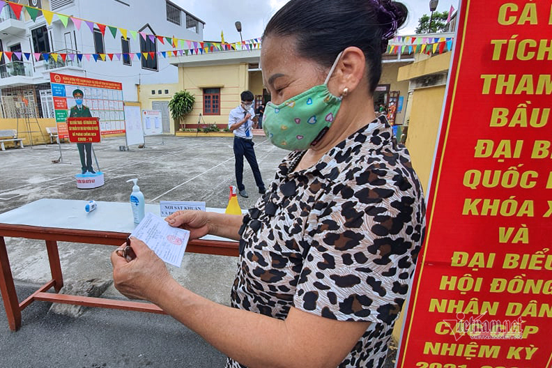 Hình ảnh khắp nơi náo nức 'Ngày hội non sông'