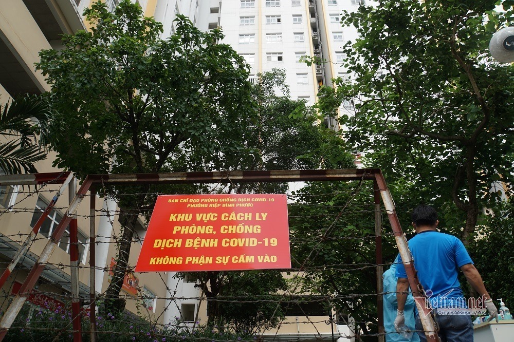 Hình ảnh bầu cử chưa từng có trong các khu cách ly trên cả nước