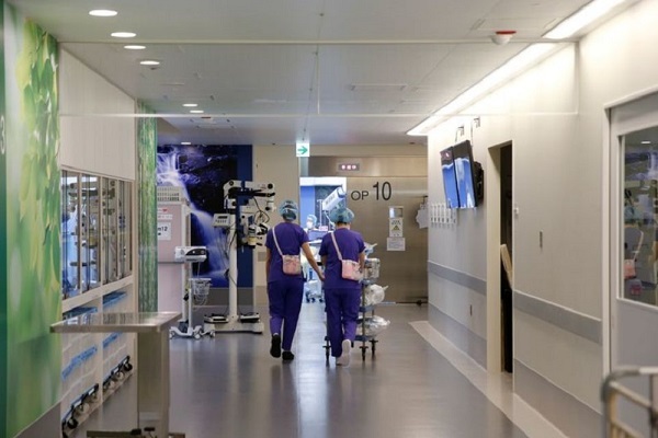 Covid-19 càn quét nhà tù Thái Lan, Malaysia phá kỷ lục đau thương