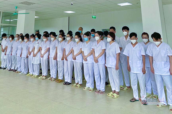 Bức ảnh bệnh viện dã chiến ở tâm dịch Bắc Giang lay động nhiều trái tim