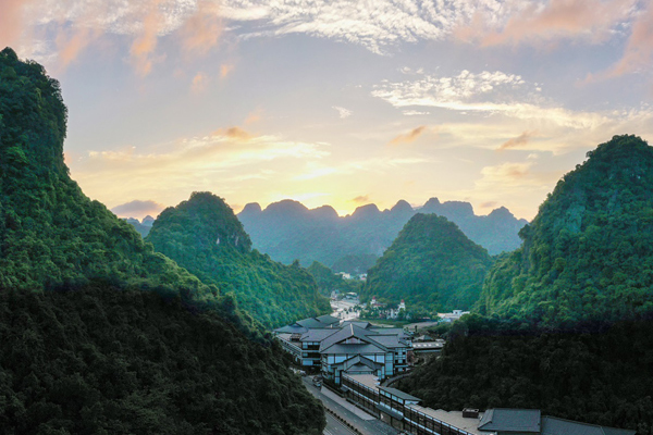 ‘Thỏi nam châm onsen’ - sức hút mới của du lịch Quảng Ninh