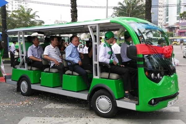 Thí điểm 3 tuyến xe điện phục vụ khách du lịch ở Cần Giờ