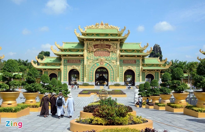 Công ty vợ chồng bà Nguyễn Phương Hằng nộp hơn 1.000 tỷ tiền thuế đất