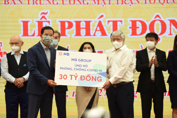 MB Group ủng hộ 30 tỷ đồng cho Quỹ vắc-xin phòng Covid-19