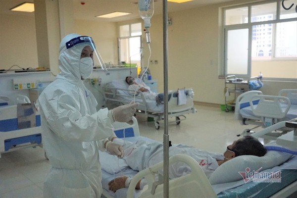5 bệnh nhân Covid-19 nặng, từng thở máy  vượt “cửa tử”