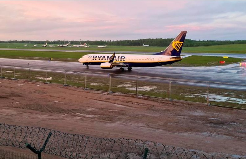 Belarus bị tố lừa máy bay chuyển hướng