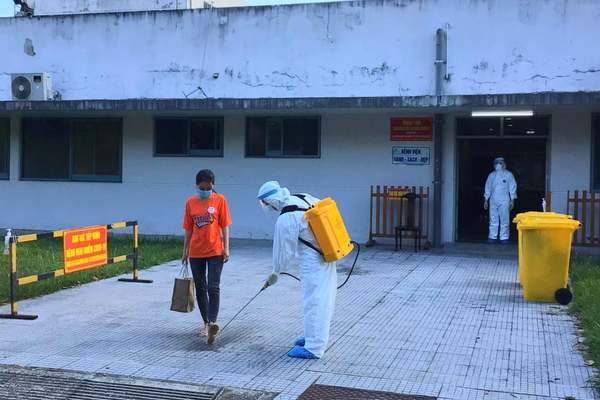 Hơn nửa tháng điều trị, 4 bệnh nhân Covid-19 ở Huế khỏi bệnh
