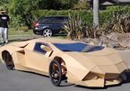 Bản sao Lamborghini có thể lái được làm từ bìa carton được bán với giá 10.000USD