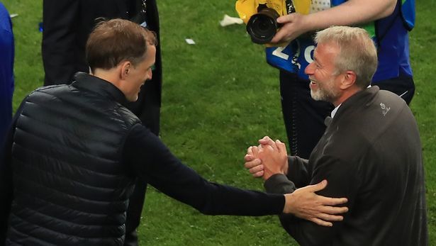 HLV Tuchel tiết lộ lời hứa tuyệt vời của tỷ phú Abramovich