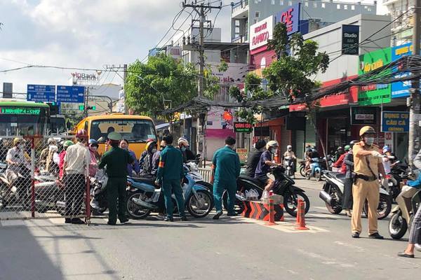 Quận Gò Vấp tạm dỡ chốt phong tỏa trên đường Phan Văn Trị