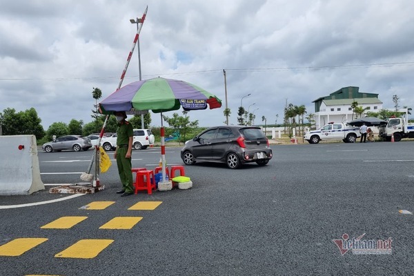 Hàng loạt địa phương thực hiện cách ly người về từ TP.HCM