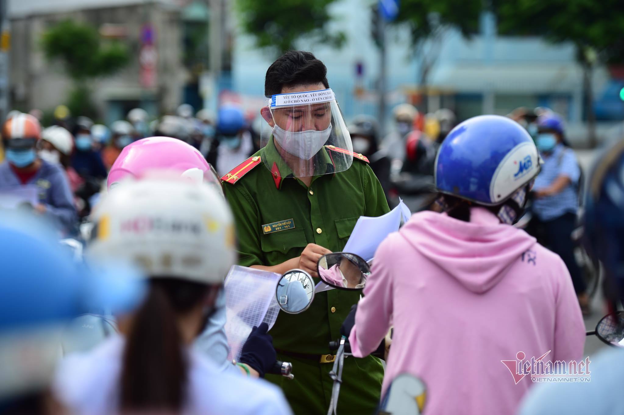 Bí thư Nguyễn Văn Nên: Sẽ chi viện lực lượng cho Gò Vấp thực hiện phong tỏa