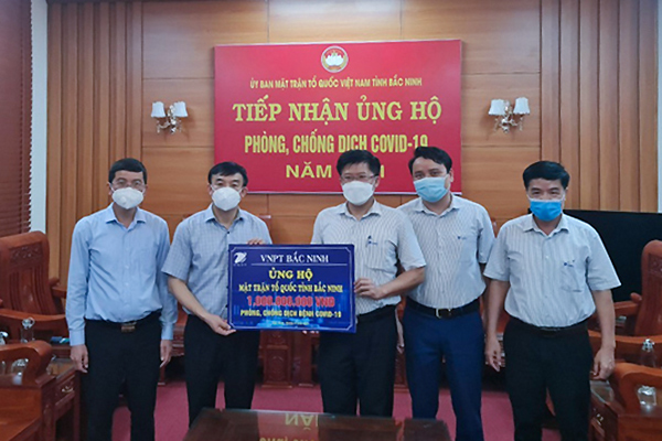 VNPT ủng hộ Bắc Ninh, Bắc Giang chống dịch Covid