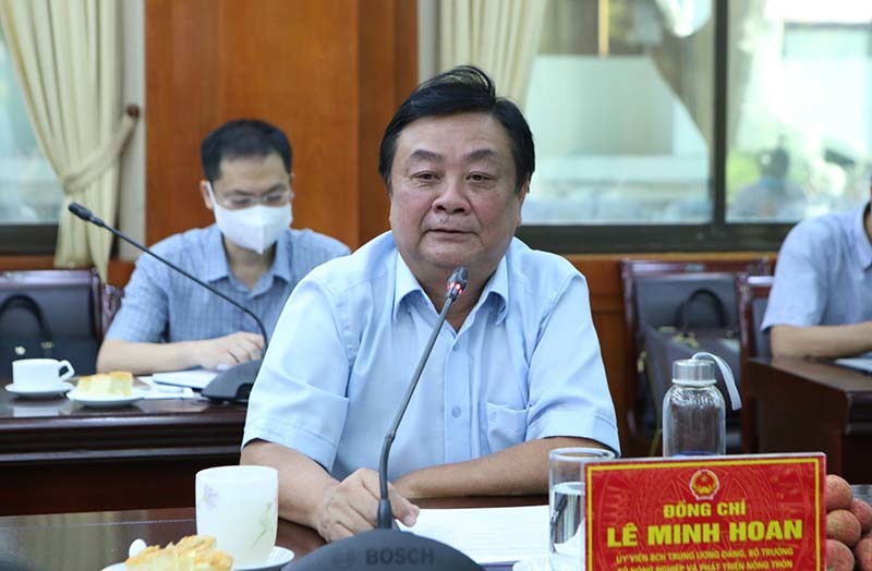 Lời tâm huyết Bộ trưởng Lê Minh Hoan: Thắp lên ngọn đuốc, thay vì oán trách bóng đêm