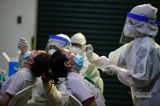 TP.HCM thêm 18 ca dương tính nCoV, có một nhân viên y tế chưa rõ nguồn lây