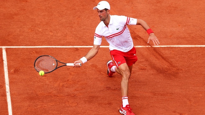 Djokovic 'tốc hành' vào vòng 3 Roland Garros