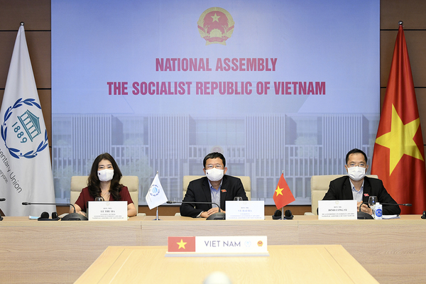 Quốc hội Việt Nam kêu gọi Nghị viện các nước thúc giục Chính phủ chuyển đổi mô hình phát triển theo hướng bền vững