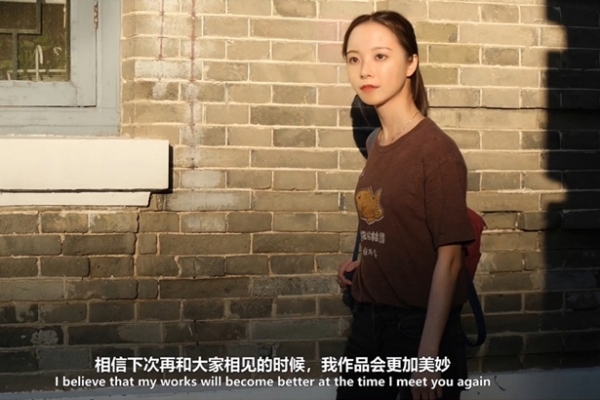 Nữ sinh ảo đầu tiên nhập học ĐH Thanh Hoa danh tiếng