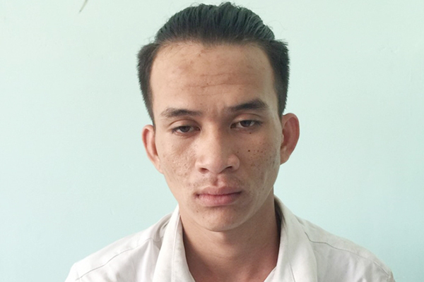 Thanh niên chém thành viên chốt chống dịch Covid-19