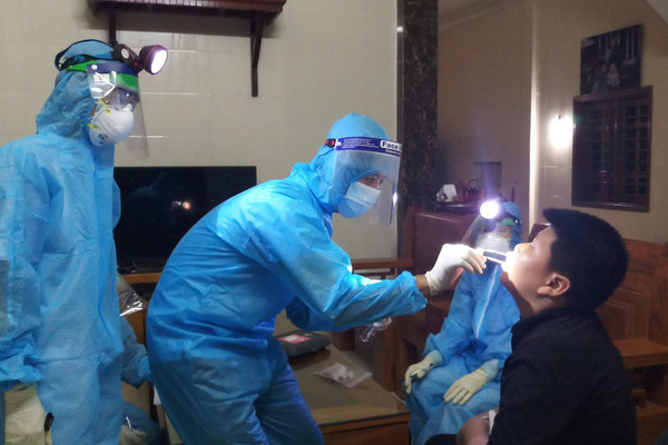 Hà Tĩnh thêm 2 người dương tính nCoV, 1 ca không nằm trong vùng phong toả