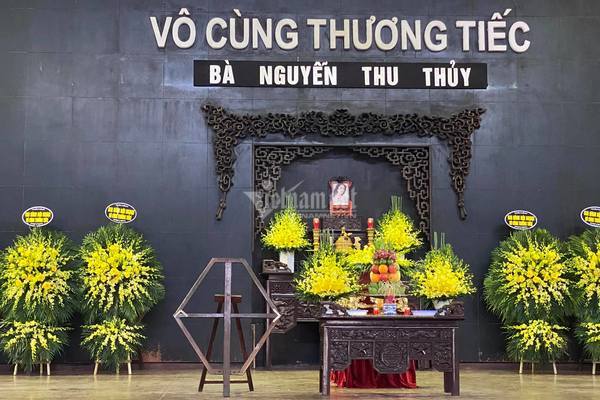 Đám tang Hoa hậu Thu Thủy