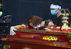 Khoảnh khắc xúc động trong đám tang Hoa hậu Thu Thủy
