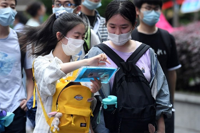 Thí sinh nhiễm Covid-19 ở Trung Quốc thi đại học thế nào?