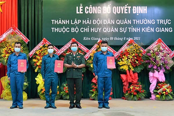 Thành lập Hải đội dân quân thường trực đầu tiên ở Đồng bằng sông Cửu Long