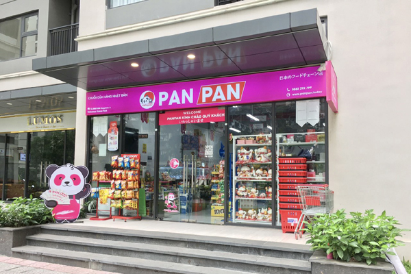 Panpan - chuỗi cửa hàng tiện lợi nhượng quyền đầy ắp hàng Nhật nội địa