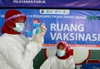Số ca Covid-19 ở Indonesia tăng mạnh, Mỹ tặng thế giới 500 triệu liều vắc xin