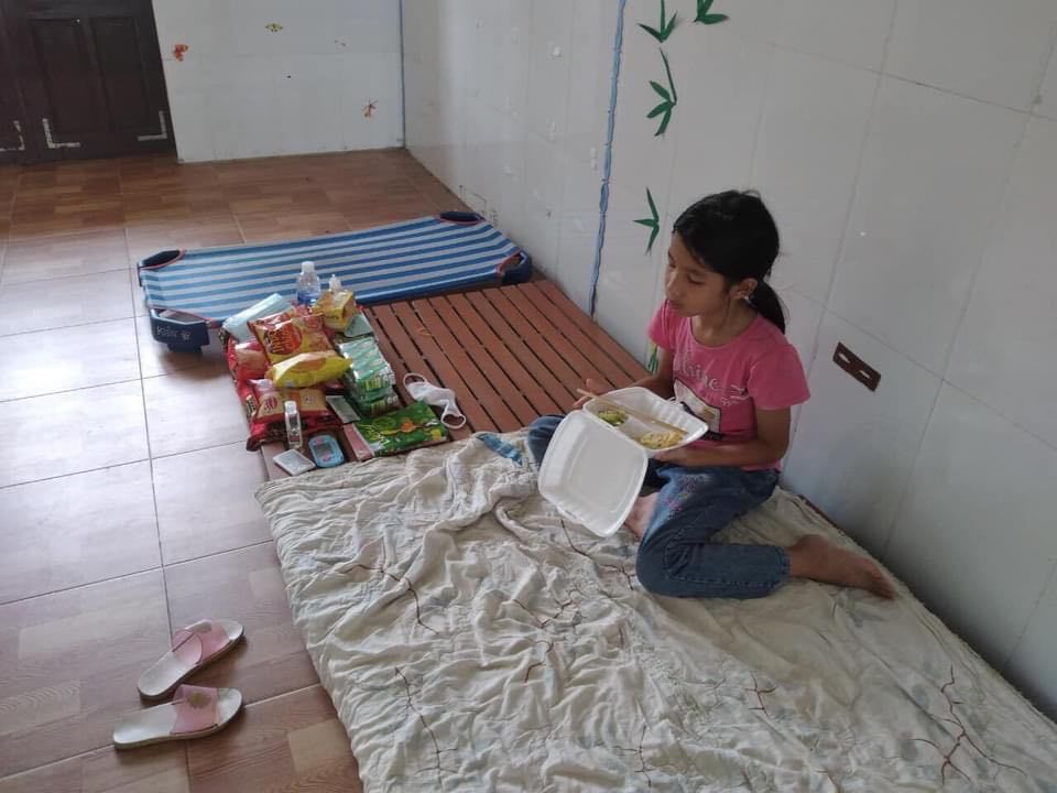 31 học sinh bị cách ly tập trung ở Hà Tĩnh được chăm sóc chu đáo