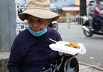 Poor workers during Covid-19: charity rice for lunch, rice gruel for dinner