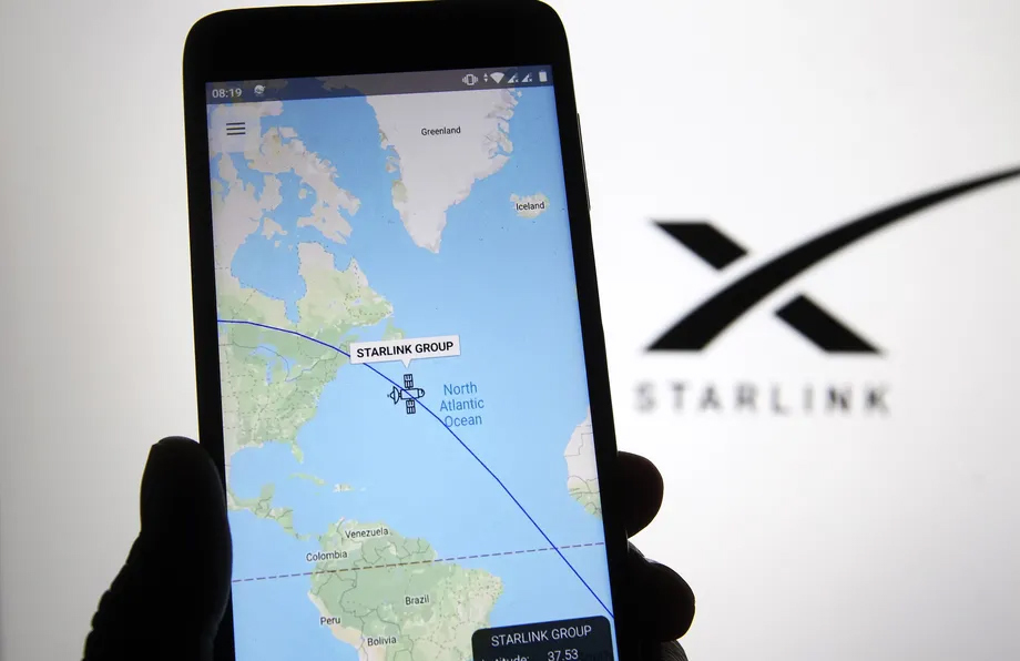 SpaceX sắp cung cấp Wi-Fi trên máy bay