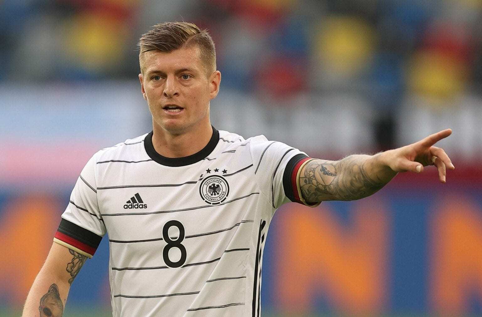 Toni Kroos cảnh báo tuyển Đức trước khi ra quân chiến Pháp