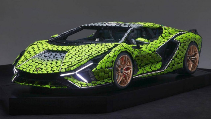Cận cảnh siêu xe Lamborghini Sian mô hình làm từ 400 nghìn mảnh ghép Lego