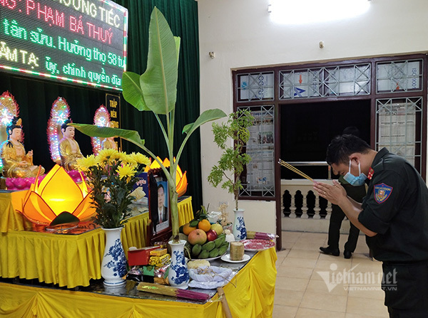 Chiến sĩ CSCĐ không về chịu tang bố vì nhiệm vụ chống dịch Covid-19