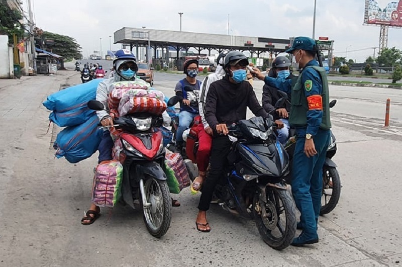 Nghiên cứu mở 'luồng xanh' ưu tiên lưu thông mùa dịch