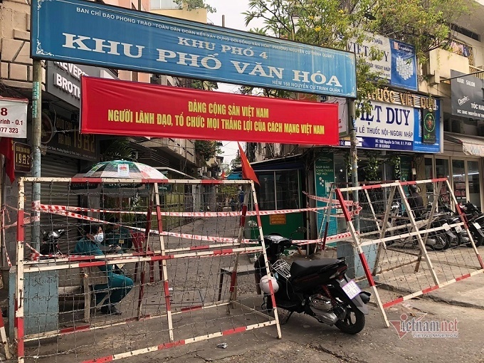 Ứng dụng robot vào công tác phòng, chống dịch